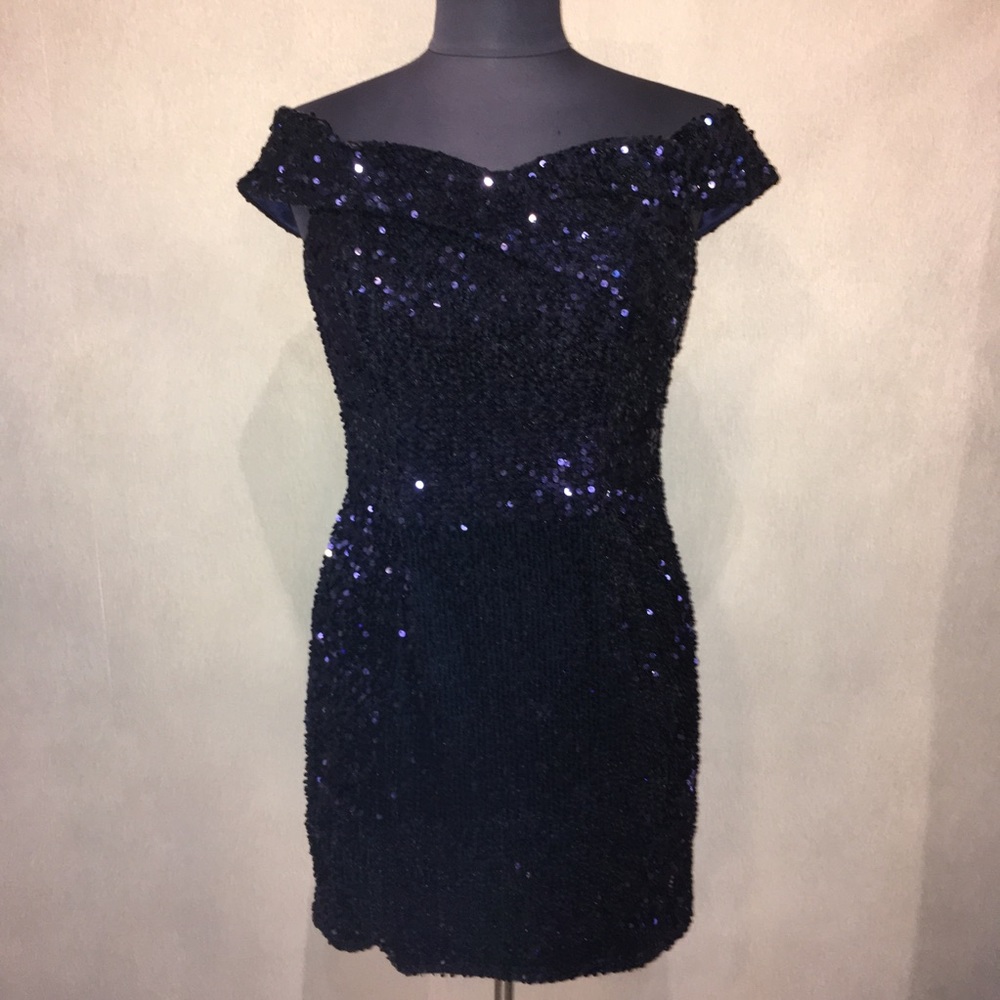 Colette Size 6 Dress
